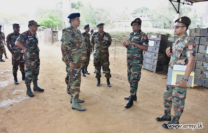 51 පාබල සේනාංකයේ සේනාංකාධිපති බළප්‍රදේශයේ නිල සංචාරයක