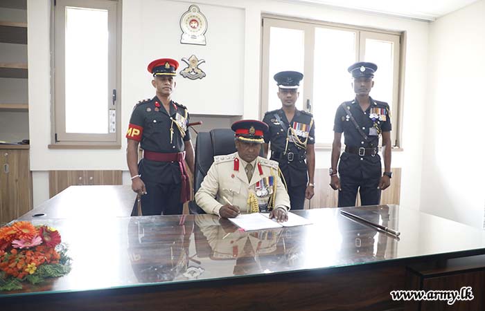 නව යුද්ධ හමුදා ගමන් පාලන අධ්‍යක්‍ෂක සිය ධූරයේ රාජකාරි අරඹයි