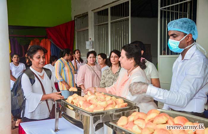 ගැමුණු හේවා බලකා සේවා වනිතා ශාඛාවේ මූලිකත්වයෙන් දන්සලක්