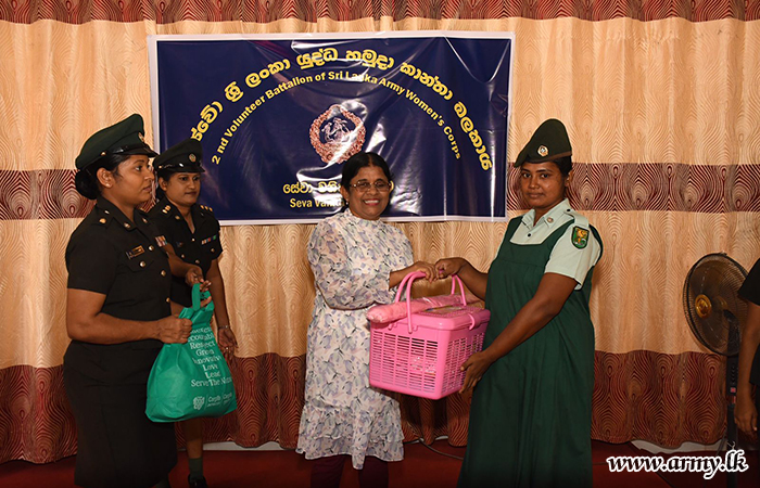 ශ්‍රී ලංකා යුද්ධ හමුදා කාන්තා බලකා සේවා වනිතා ශාඛාවේ මූලිකත්වයෙන් පරිත්‍යාග වැඩසටහනක්