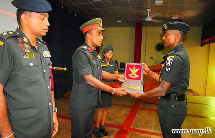 Method of Instructions Course Ends at Combat Training School