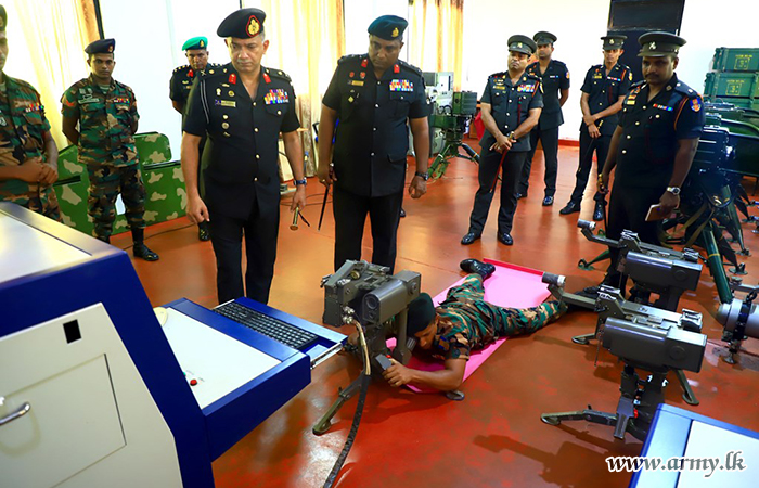 පුහුණු අධ්‍යක්‍ෂ ජෙනරාල්, මින්නේරිය පාබල පුහුණු මධ්‍යස්ථානයේ නිල සංචාරයක