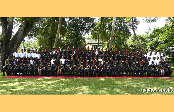 61 පාබල සේනාංකයේ 16 වන සංවත්සර දිනය අභිමානවත් අයුරින් සැමරේ
