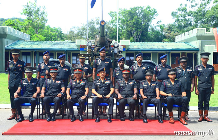 පුහුණු අධ්‍යක්‍ෂ ජෙනරාල්, කාලතුවක්කු පුහුණු පාසලේ සංචාරයක