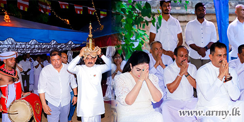Army Chief Participates in Pattana Dharma Sermon at Jaya Sri Maha Bodhiya