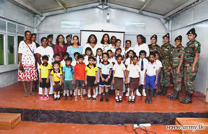 இலங்கை இராணுவ விவசாயம் மற்றும் கால்நடை படையணி  சேவை வனிதையரால் பிள்ளைகளுக்கு நன்கொட