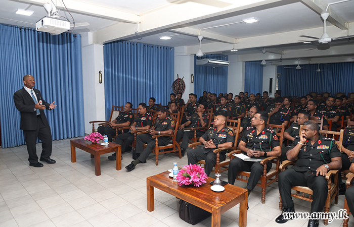 ආරක්‍ෂක සේනා මුලස්ථානය - බටහිර වෙතින් අභ්‍යන්තර ආරක්‍ෂක මෙහෙයුම් වැඩමුළුවක්