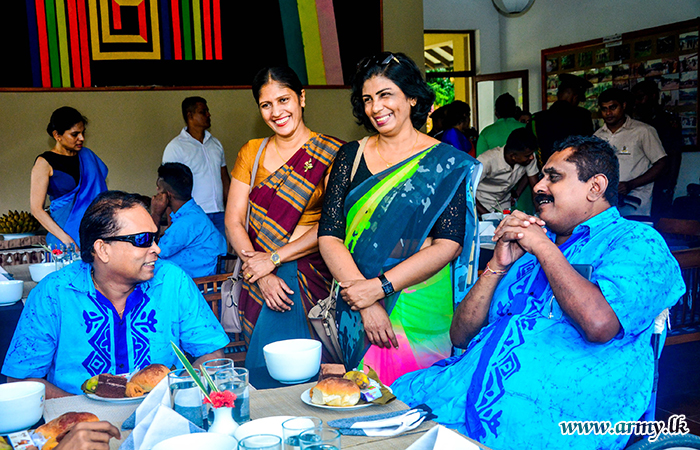 ගැමුණු හේවා බලකා සේවා වනිතා ශාඛාවේ සාමාජිකාවන් ‘අභිමංසල - 2’ සුවතා නිකේතනයේ සංචාරයක