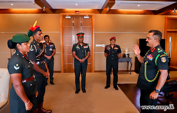 ‘පැරිස් ඔලිම්පික් ක්‍රීඩා උළෙල - 2024’ සඳහා තේරීපත් වූ ශ්‍රී ලංකා යුද්ධ හමුදාවේ කීර්තිමත් ක්‍රීඩකයින් යුද්ධ හමුදාධිපතිතුමන්ගේ ඇගයීමට