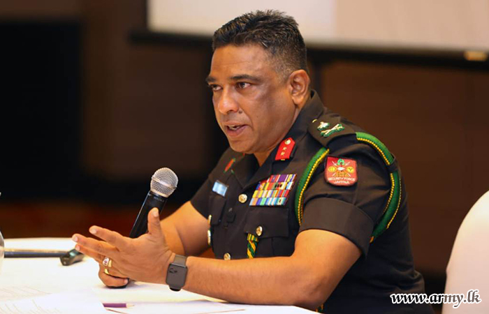 ආරක්‍ෂක සේනා ආඥාපති - යාපනය ගේ මූලිකත්වයෙන් ශ්‍රී ලංකා ජාතික ක්‍රිකට් කණ්ඩායමේ සාමාජිකයන් වෙනුවෙන් දේශනයක්