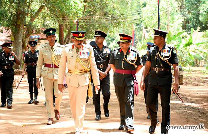 මේජර් ජෙනරල් අයි.ඒ.එන්.බී. පෙරේරා ආර්ඩබ්ලිව්පී යූඑස්පී එන්ඩීයූ පීඑස්සී 15 ( ස්වේච්ඡා) ඉංජිනේරු සේවා රෙජිමේන්තුවේ නිල සංචාරයක