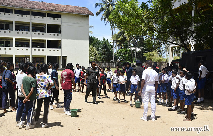 2(ස්වේච්ඡා) ගැමුණු හේවා බලකායේ මූලිකත්වයෙන් සිසුන් සඳහා නායකත්ව වැඩමුළුවක්