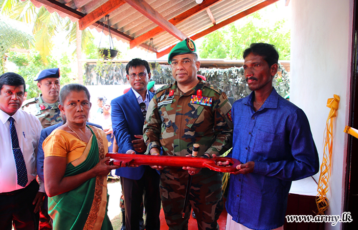 14 Gajaba Regiment Constructs a New House for a Needy Family
