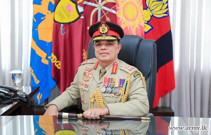 මේජර් ජෙනරාල් ඒ.එච්.එල්.ජී. අමරපාල ආර්ඩබ්ලිව්පී ආර්එස්පී එන්ඩිසී පීඑස්සී ආරක්ෂක සේනා ආඥාපති -  බටහිර ධූරයේ රාජකාරි භාර ගනී