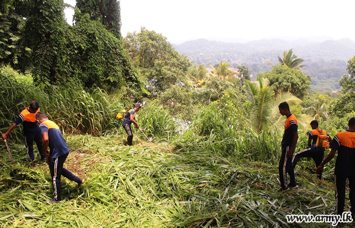 SLRC & SLPC Regiments Conduct Community Assistance Programms