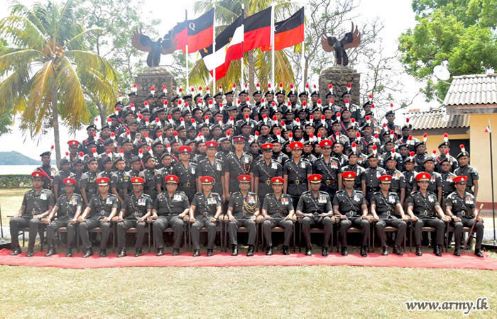 4 ශ්‍රී ලංකා සන්නාහ සන්නද්ධ බලකාය සිය 33 වන සංවත්සරය අභිමානවත් අයුරින් සමරයි