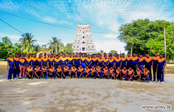 9 විජයබාහු පාබල රෙජිමේන්තුවෙන් සමාජ සත්කාරක වැඩසටහනක්