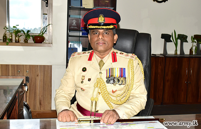 නව යුධෝපකරණ සේවා අධ්‍යක්‍ෂක රාජකාරි අරඹයි