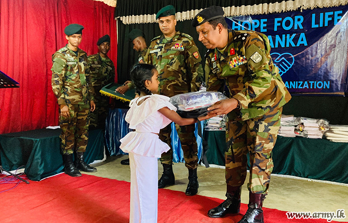 20 SLSR Organizes a Donation Programme