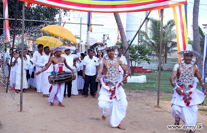 Katina Pinkama Ceremony Held at Sri Samuddhi Suman Temple, Nawatkuliya