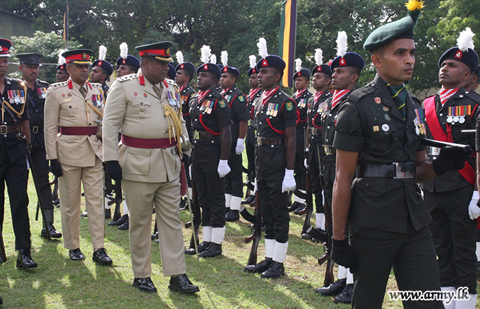 56 පාබල සේනාංකයේ නව සේනාංකාධිපති ධූරයේ රාජකාරි අරඹයි