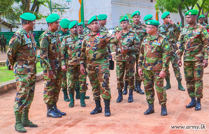 ගජබා රෙජිමේන්තුවේ රෙජිමේන්තු අධිපති ඒකක සංචාරයක