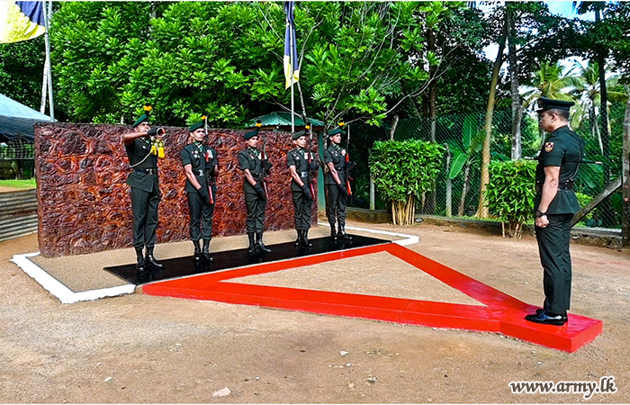 8 බලඇණිය ශ්‍රී ලංකා සිංහ රෙජිමේන්තුවේ 32 වන සංවත්සරය අභිමානවත් අයුරින් සමරයි