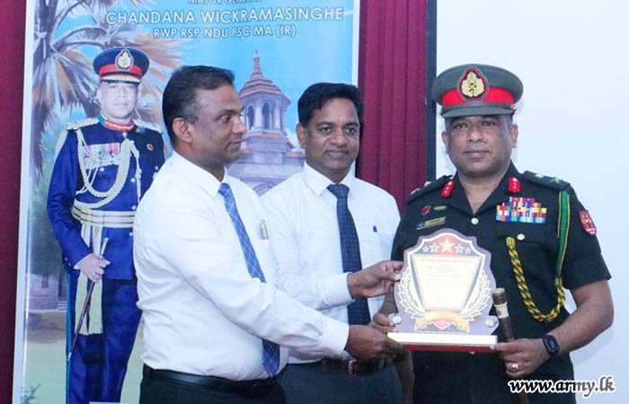 யாழ் தளபதியின், சிறப்புமிக்க சேவையை அங்கீகரித்து கௌரவிப்பு