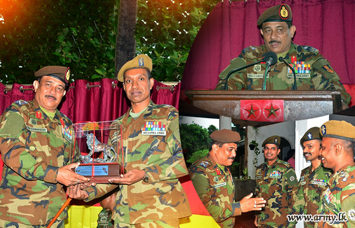 යුද්ධ හමුදාවේ නියෝජ්‍ය මාණ්ඩලික ප්‍රධාන සහ ශ්‍රී ලංකා විදුලි හා යාන්ත්‍රික ඉංජිනේරු රෙජිමේන්තුවේ බලකාධිපති 7  ශ්‍රී ලංකා විදුලි හා යාන්ත්‍රික ඉංජිනේරු බලකායේ නිල සංචාරයක