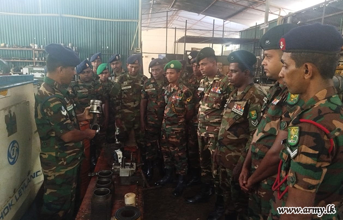 2 வது பொறியியல் சேவைகள் படையணியினால் சிப்பாய்களுக்கான மின்பிறப்பாக்கி இயக்குனர் பாடநெறி  