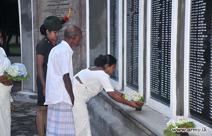 இலங்கை கவச வாகன படையணியின் போர்வீரர்களுக்கு நினைவஞ்சலி 