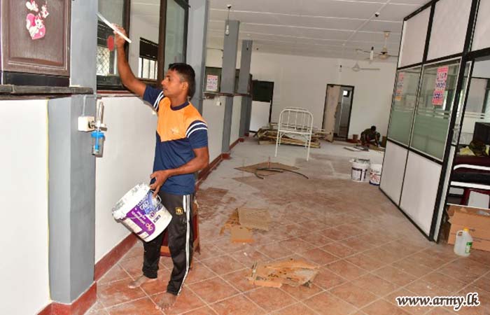 Troops of MIR Assist in Refurbishing General Hospital Dambulla