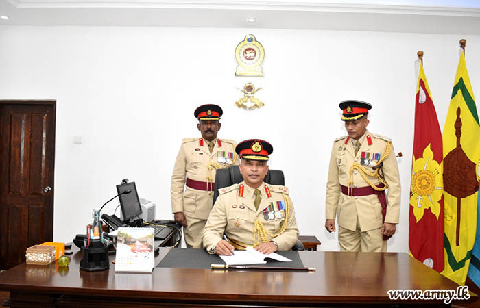 கிழக்கு பாதுகாப்புப் படைத் தலைமையகத்தின் புதிய தளபதி கடமை பொறுப்பேற்பு