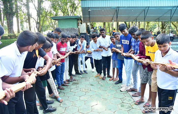 SLSR Hosts Leadership Programme for School Students