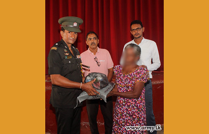 Dry Ration Donation Programme for Low-Income Families in Kannagipuraam, Akkareipaththu