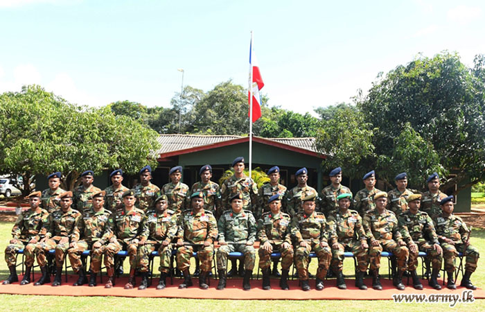 Commander, Security Forces (Wanni) Visits 4 SLNG and 5 SLNG