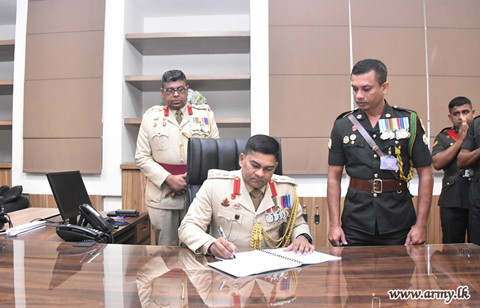 26th Director of Directorate of Real Estate and Quartering Assumes Duties