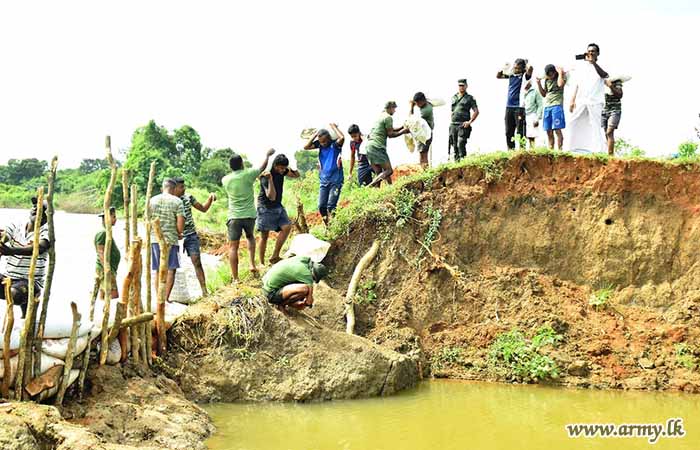 The 10th Battalion Sri Lanka Light Infantry Repaired the Damaged Thenniyankulam Tank Bund 
