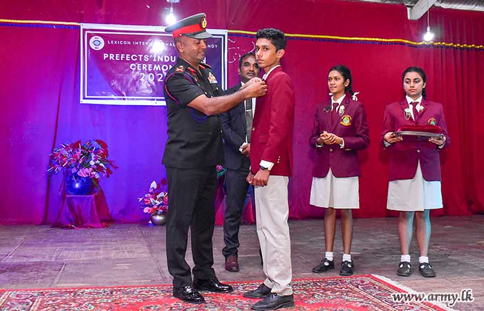 GOC of 11 Infantry Division Graces the Prefects’ Investiture Ceremony