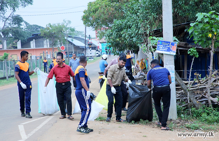52 Infantry Division Conducts Environmental Cleaning Programme