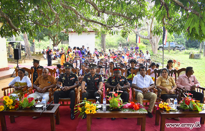 212 Infantry Brigade Conducts School Accessories Donation Programme