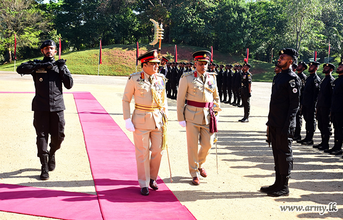 Special Forces Bids Farewell to Outgoing Colonel of the Regiment