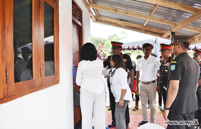 Troops of the 9th Sri Lanka Artillery Inaugurate Reverse Osmosis (RO) Plant Project for the Local Community