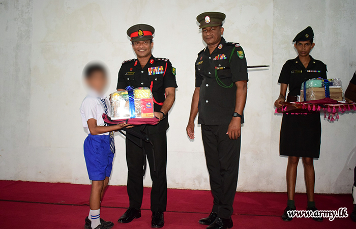 Troops of 10 (V) GW Conduct a School Items Donation Programme
