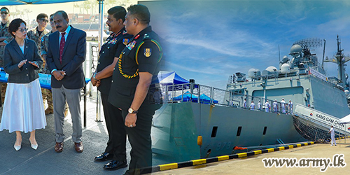 Military Hierarchies Highlight Strengthening Sri Lanka - Korea Ties During visit to ROK Ship
