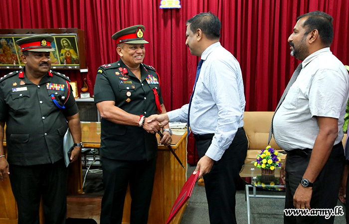Army Returns 40.70 Acres of Land to Civilians in Jaffna