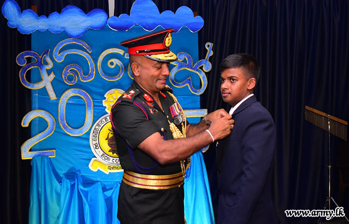 GOC, 11 Infantry Division Graced the Prefects’ Investiture Ceremony