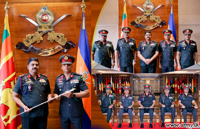 Newly-Promoted Major Generals Receive Symbols of Authority