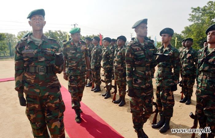New SF-East Commander Pays Field Visits to 24 Division, 241 & 242 Brigades