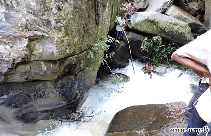 මීපනාව ඔයේ අතුරුදන්වූ යුද්ධ හමුදා සාමාජිකයාගේ මළ සිරුර සොයාගැනේ